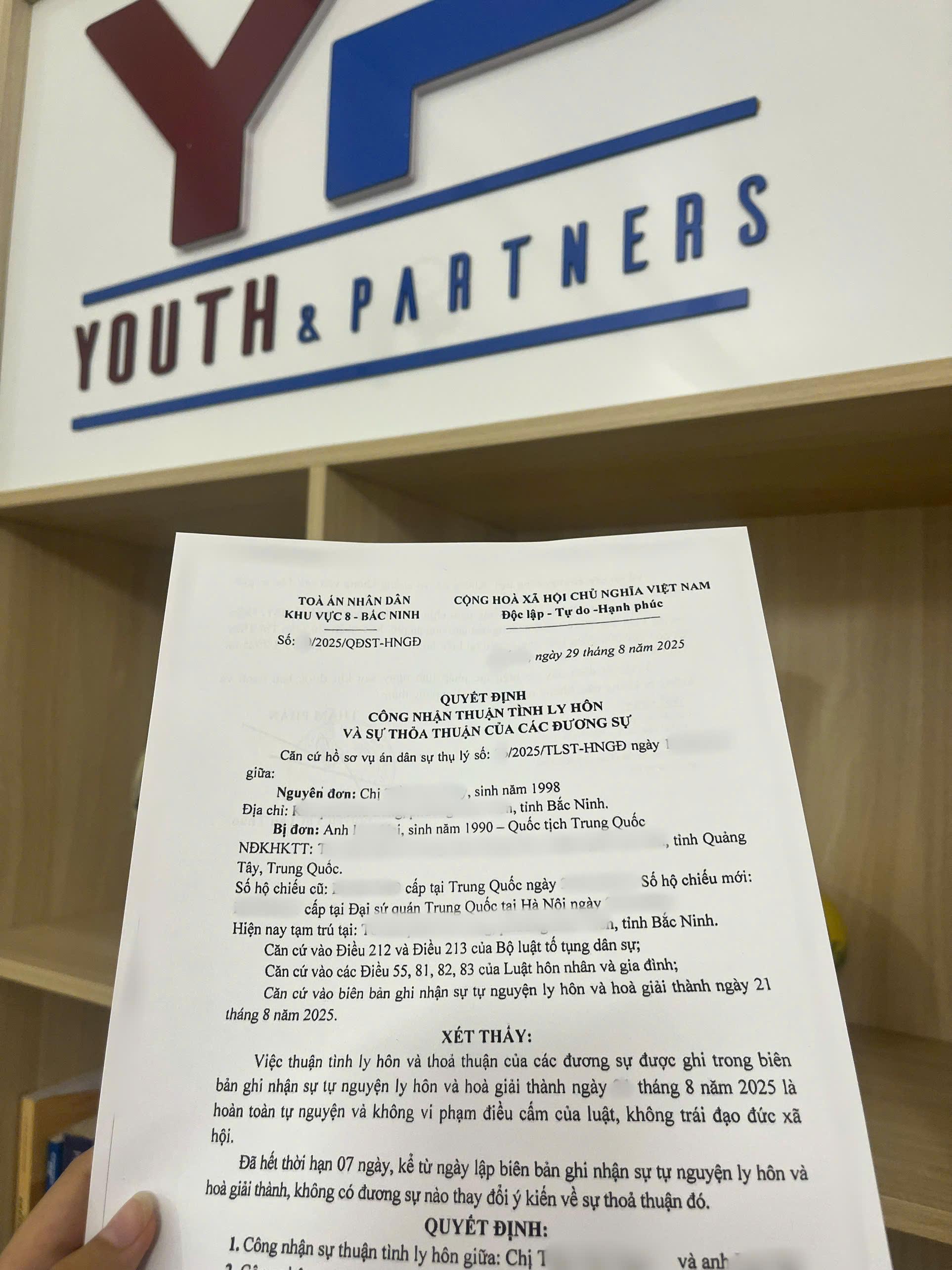 Quyết định công nhận thoả thuận ly hôn có yếu tố nước ngoài Quyết định công nhận thoả thuận ly hôn có yếu tố nước ngoài