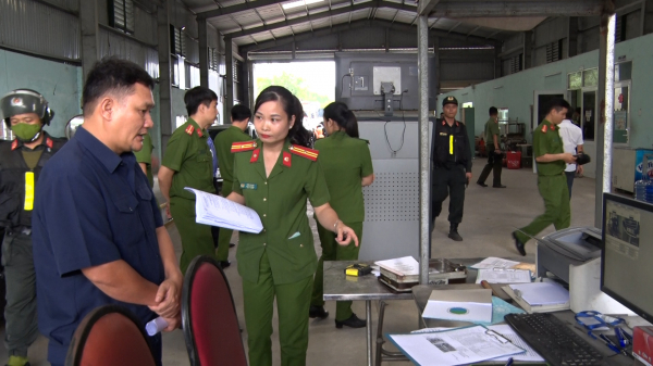 Bắt giữ đối tượng vi phạm tội phạm về kinh tế