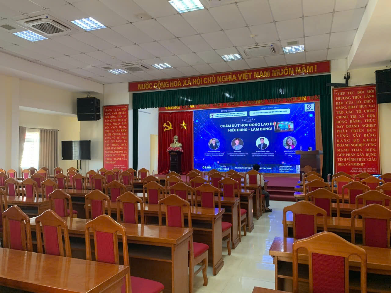 Buổi đào tạo chấm dứt hợp đồng lao động của luật sư tư vấn hợp đồng