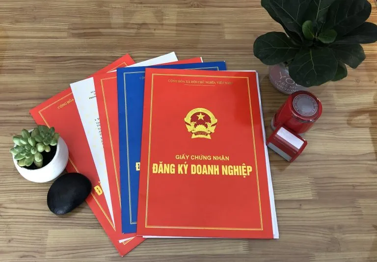 Chuẩn bị GCN đăng ký doanh nghiệp khi thuê dịch vụ giải thể công ty trọn gói