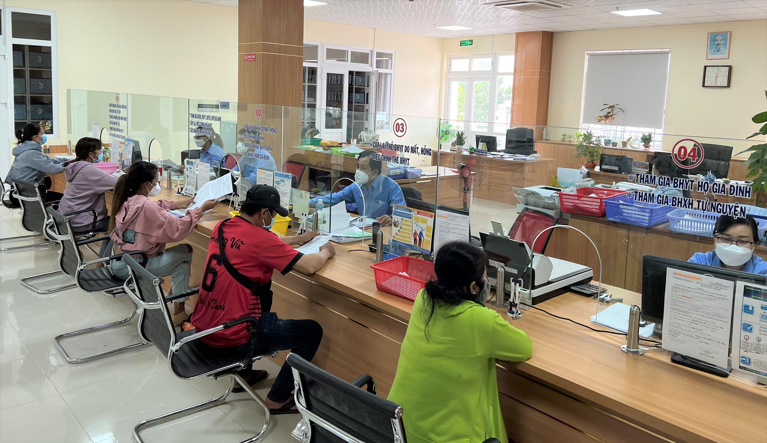 Cơ quan tiếp nhận hồ sơ trong quy trình cấp giấy phép con mới nhất