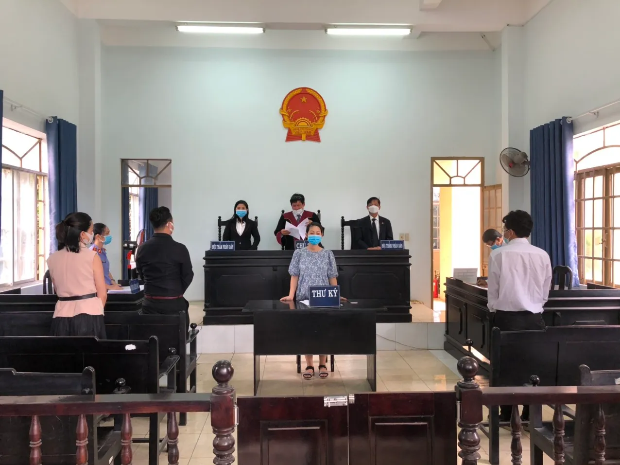 Dịch vụ ly hôn trọn gói tại phường Trần Hưng Đạo tỉnh Hưng Yên