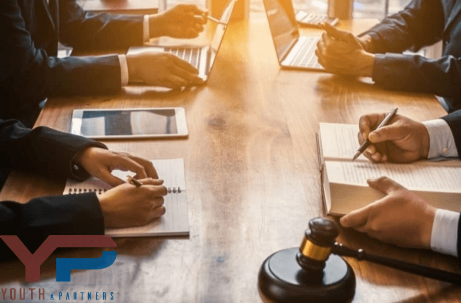 Dịch vụ pháp chế thuê ngoài - yên tâm trong mọi thương vụ