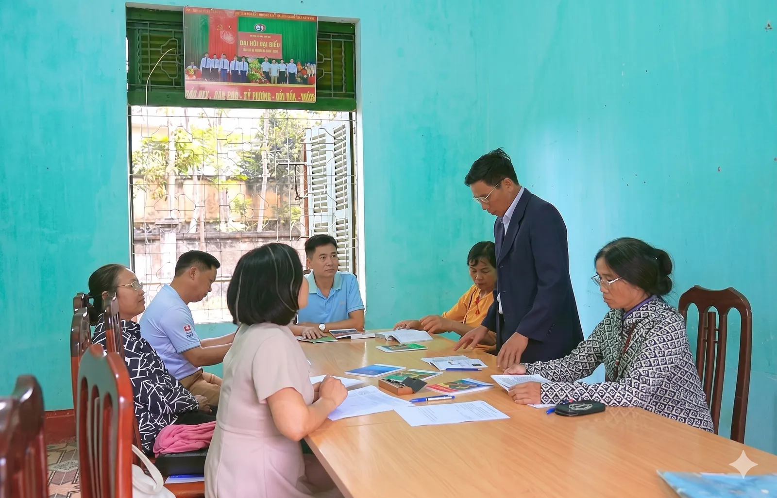 Luật sư giải quyết tranh chấp đất đai: Hỗ trợ khách hàng hòa giải tại Ủy ban