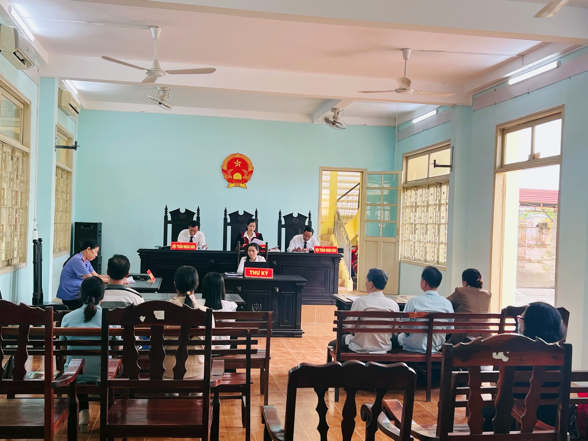 Luật sư nhà đất việt trì phú thọ tham gia giải quyết vụ việc tranh chấp đất đai tại tòa án