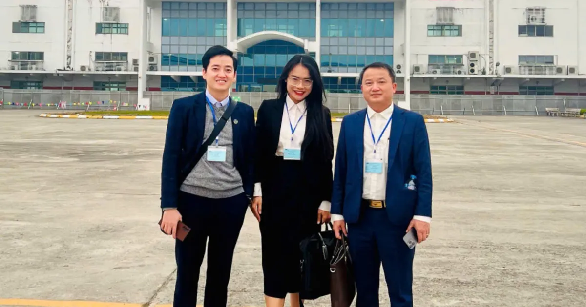 Luật sư tư vấn doanh nghiệp tại Hưng Yên làm việc tại doanh nghiệp