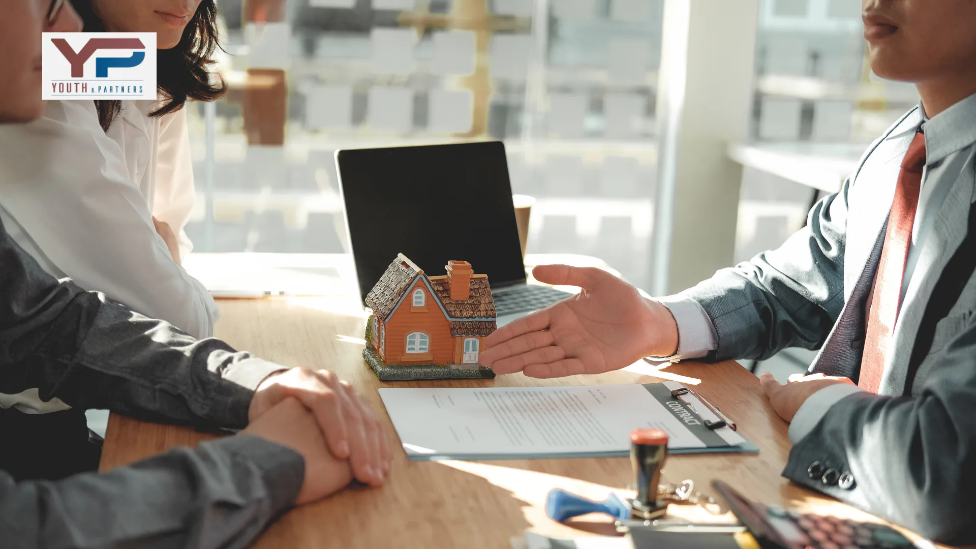 Luật sư YP Law Firm tư vấn, hỗ trợ thủ tục sang tên đất chưa có sổ đỏ 