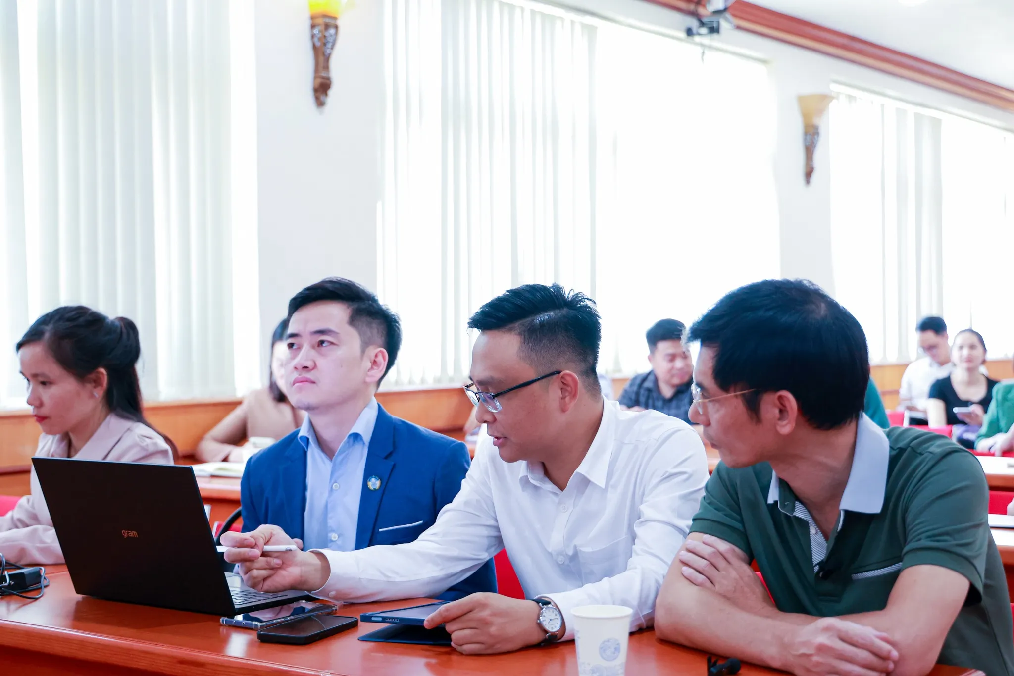 Luật sư tư vấn pháp lý doanh nghiệp YP tham gia hội thảo doanh nghiệp tỉnh Phú Thọ