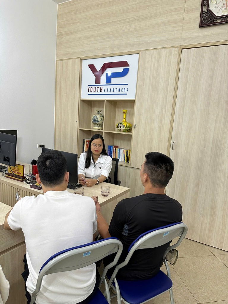 Luật sư đánh giá pháp lý khi khách sử dụng dịch vụ thu hồi nợ cho doanh nghiệp