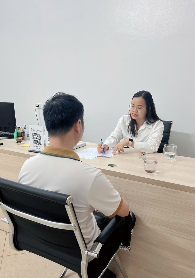 Luật sư hướng dẫn làm đơn khởi kiện đòi tài sản