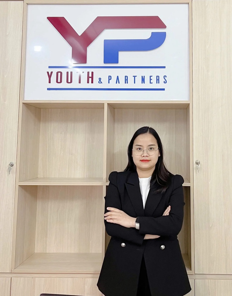 Luật sư Hướng luật sư ly hôn nhanh