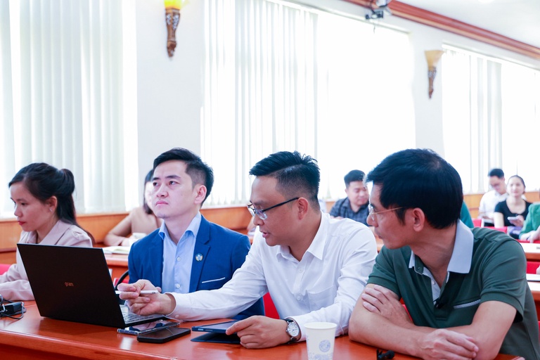 Luật sư YP tham gia buổi đào tạo giải quyết tranh chấp lao động cho doanh nghiệp Luật sư YP tham gia buổi đào tạo giải quyết tranh chấp lao động cho doanh nghiệp