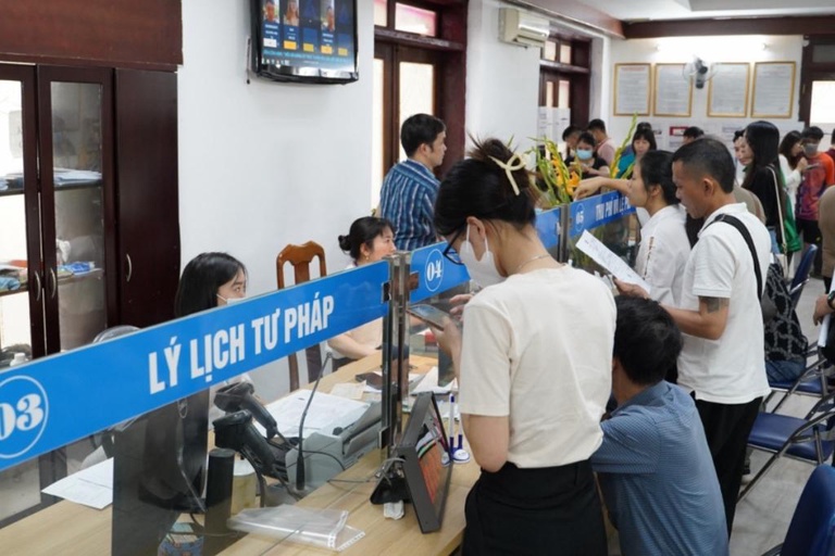Thủ tục làm lý lịch tư pháp tại trung tâm dịch vụ công
