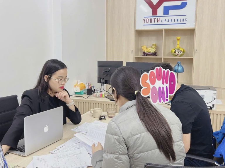 Tư vấn cho doanh nghiệp tại văn phòng luật sư Tư vấn cho doanh nghiệp tại văn phòng luật sư