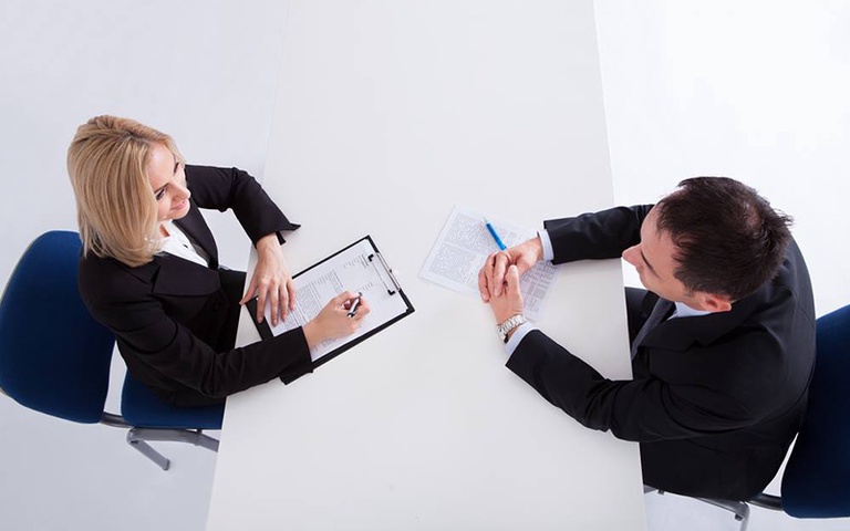 Tư vấn hỗ trợ khách hàng về giấy phép dịch vụ việc làm Tư vấn hỗ trợ khách hàng về giấy phép dịch vụ việc làm