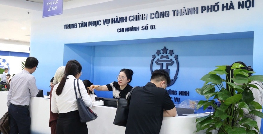 Việc cập nhật địa chỉ công ty tại Hà Nội không chỉ là một quy trình pháp lý mà còn cần thiết để duy trì hoạt động kinh doanh do thay đổi địa giới hành chính.