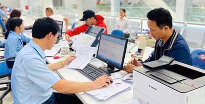 Dịch vụ đăng ký doanh nghiệp chuyên nghiệp, nhanh chóng và hiệu quả. Đội ngũ luật sư, chuyên viên giàu kinh nghiệm tư vấn tận tình. Liên hệ ngay để được hỗ trợ!