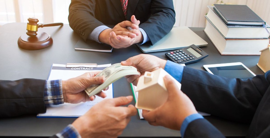 Giải quyết tranh chấp hợp đồng vay tiền tại Bắc Ninh thường phát sinh khi bên vay không trả nợ đúng hạn, Tòa án sẽ xử lý theo quy định pháp luật dân sự.