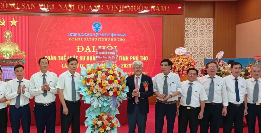 Đoàn Luật Sư tỉnh Phú Thọ cung cấp dịch vụ tư vấn pháp lý chuyên nghiệp, đào tạo luật sư chất lượng, bảo vệ quyền lợi hợp pháp cho cộng đồng và doanh nghiệp.