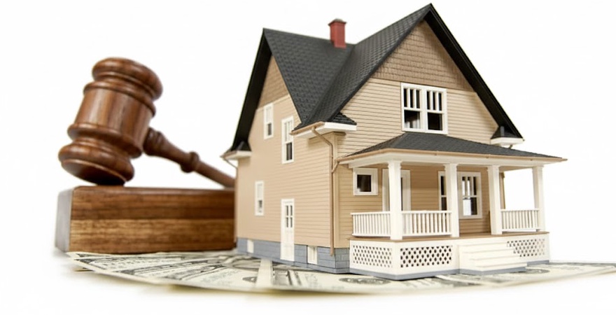 Luật sư đất đai chuyên tư vấn, hỗ trợ giải quyết tranh chấp và các vấn đề liên quan đến quyền sử dụng đất. Liên hệ ngay để được tư vấn sơ bộ và hỗ trợ tận tình!