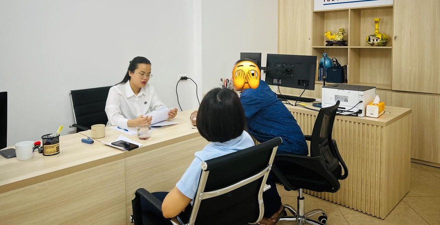 Văn phòng luật sư Sóc Sơn cung cấp dịch vụ pháp lý uy tín, chuyên sâu về đất đai, hình sự, hôn nhân, thừa kế và hỗ trợ pháp lý cho cá nhân, doanh nghiệp.