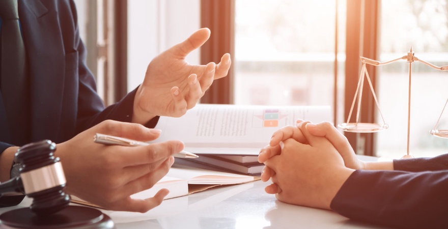 Tư vấn hôn nhân gia đình tại Phú Thọ: Luật sư chuyên sâu hỗ trợ từ đăng ký kết hôn đến ly hôn, nuôi con, chia tài sản – nhanh chóng, chính xác, uy tín.