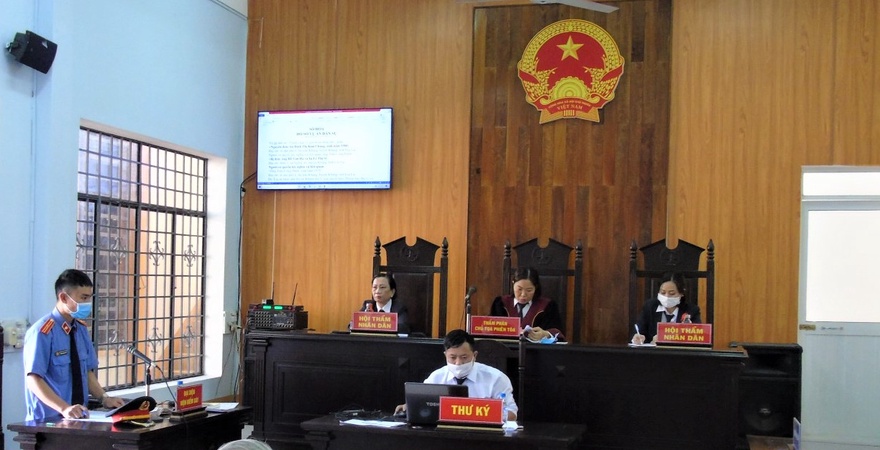 Luật sư giàu kinh nghiệm giải quyết tranh chấp đất Lục Nam Bắc Giang, bảo vệ quyền sử dụng đất hợp pháp và tối ưu quyền lợi của người dân, doanh nghiệp.